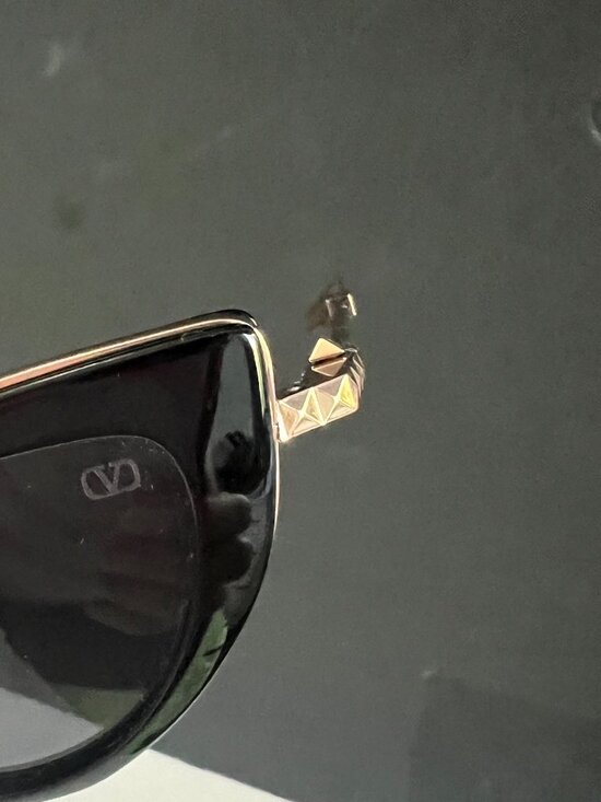 VALENTINO GARAVANI 50VLS102A Rockstud cat-eye sunglasses main image 9